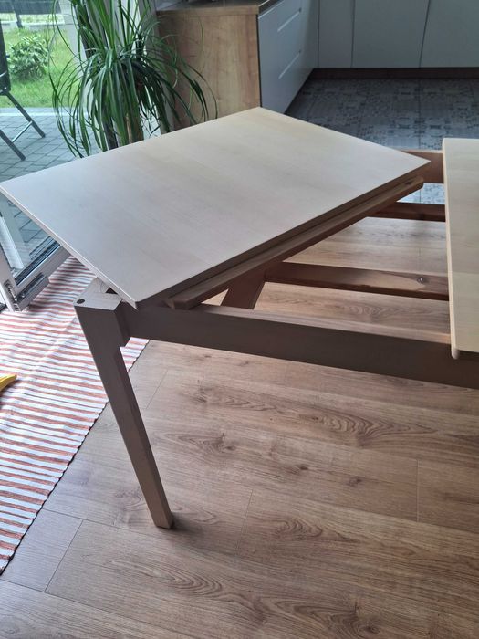 Stół do jadalni IKEA