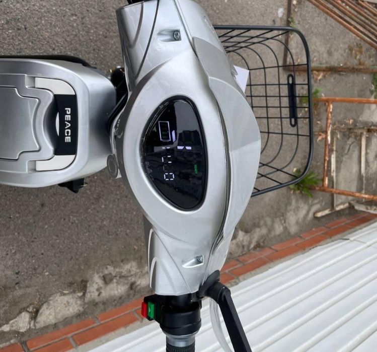 Електроскутер Двомісний Crosser E-Delta 800W (60V, 15Ah) - Сірий