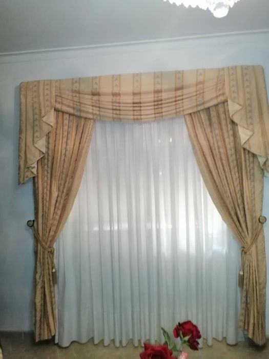 Vendo 2 cortinados