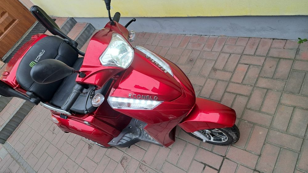 Skuter Wózek inwalidzki dla seniorów jezdzik elektryczny kufer prezent