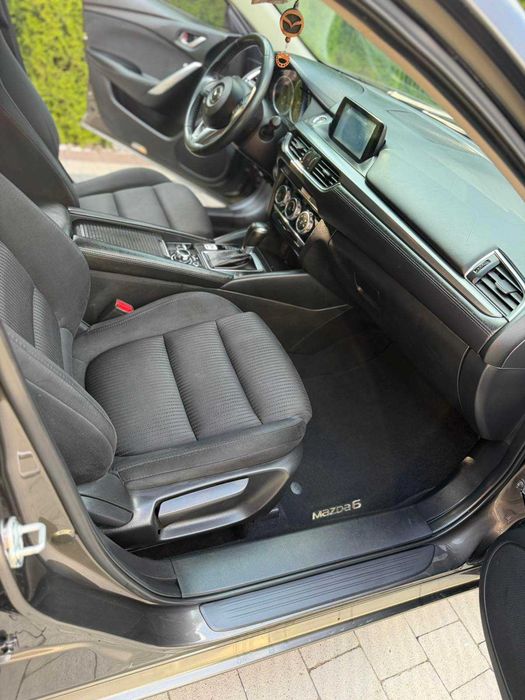Mazda 6 2.5 бензин Sky Active 2015