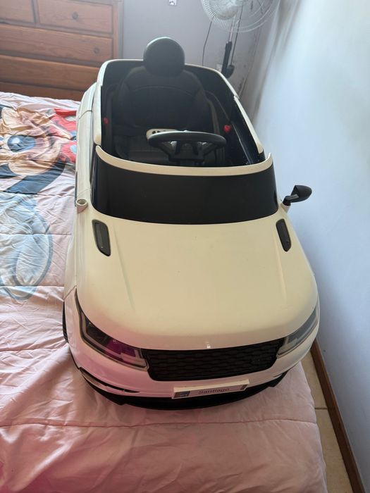 Carro elétrico infantil