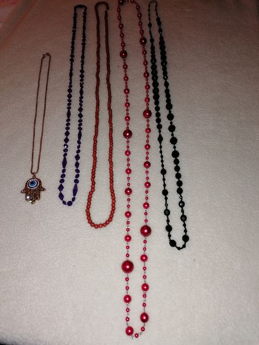 Colares várias cores, desde