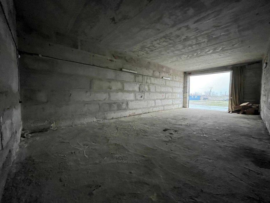 Оренда боксів/ окремого приміщення ТРАМПАРК