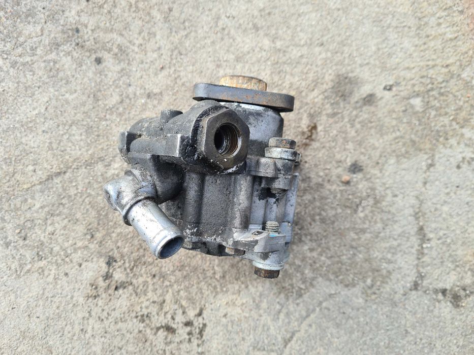 Pompa wspomagania bmw e46