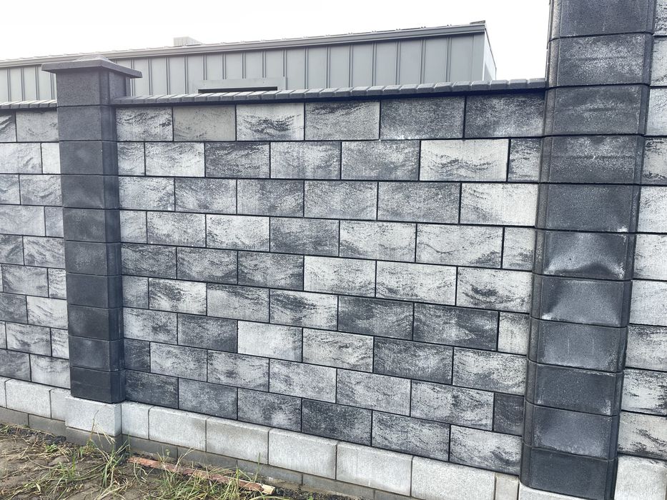 Забори з блоків під ключ• Монтаж парканів • Доступні ціни