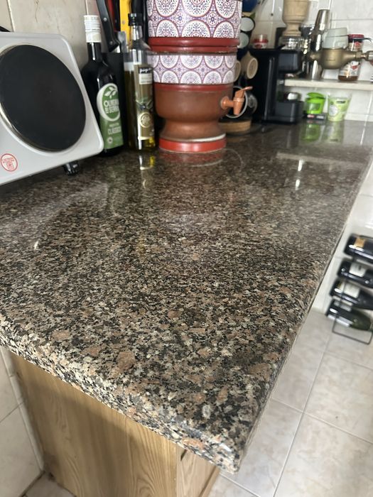 Tampo/bancada de granito