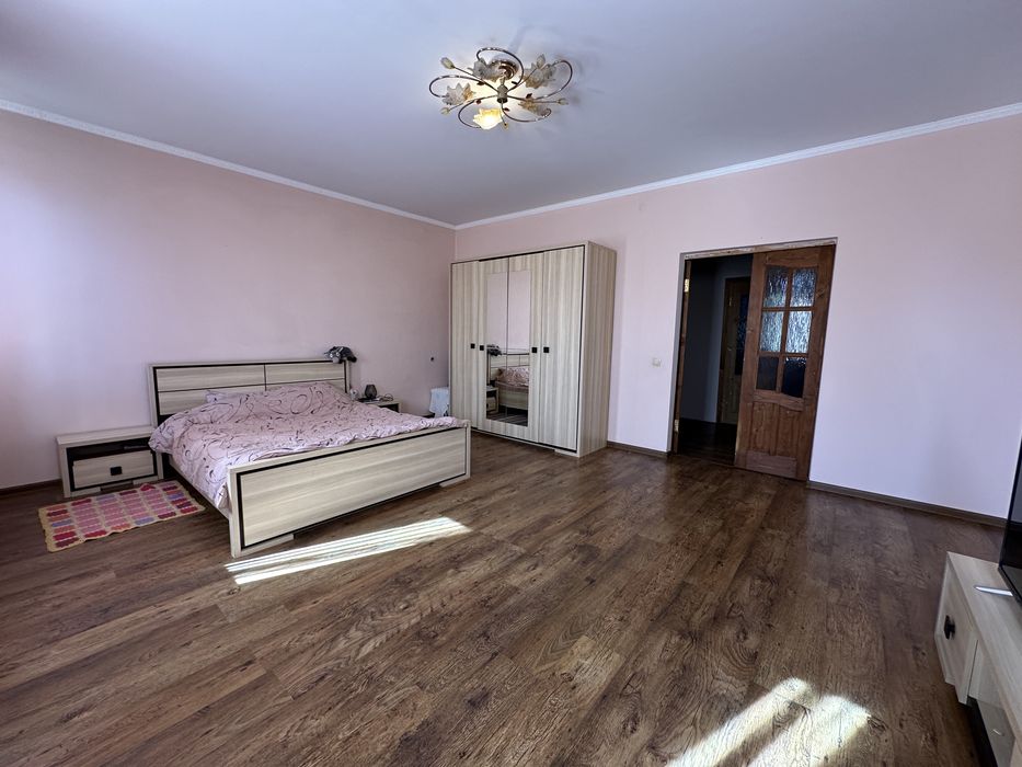 Терміновий продаж будинку Сокільники 295 м² 10 сот