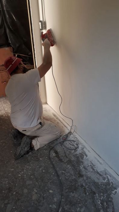 Шпаклівка штукатурка малярні роботи