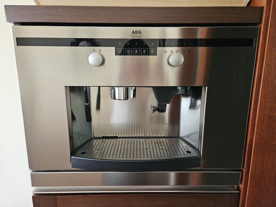 Ekspres do kawy AEG PE 8038 - M