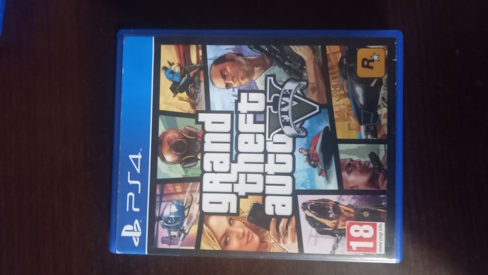 Гра Grand theft auto 5 на ПС 4