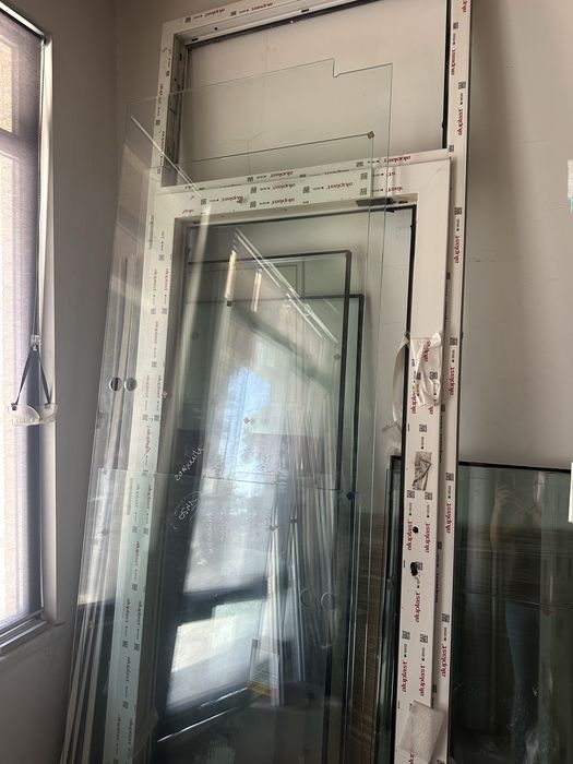 Porta de segurança com fixo superior64585601916163121