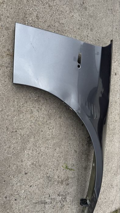 Błotnik BMW E90/91 prawy A22