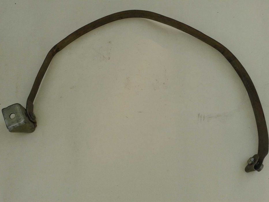 крепления с хомутом для газового баллона