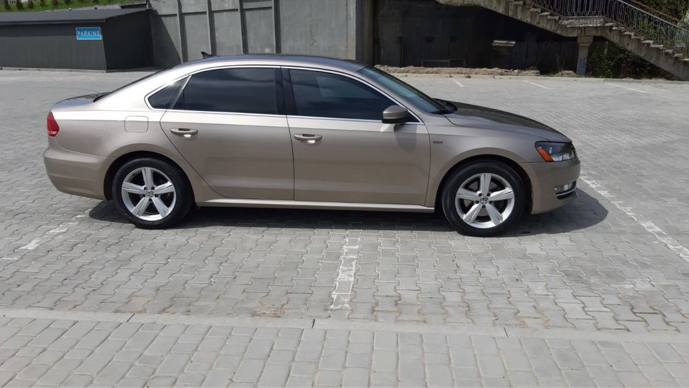 Volkswagen Passat 2015 | 1.8 TSI | Автомат | Пригнаний для себе
