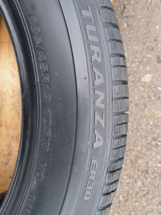 285/45R19 107W BRIDGESTONE , komplet nowych opon letnich.