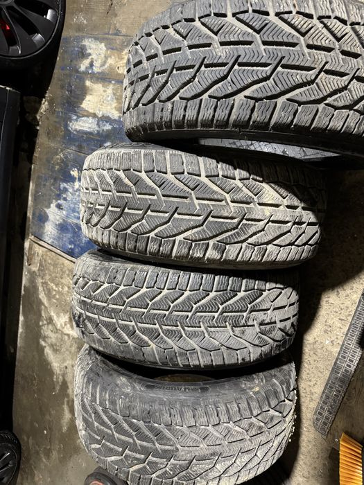 Продам компект 245/45 R18 245.45.18 245 45 18