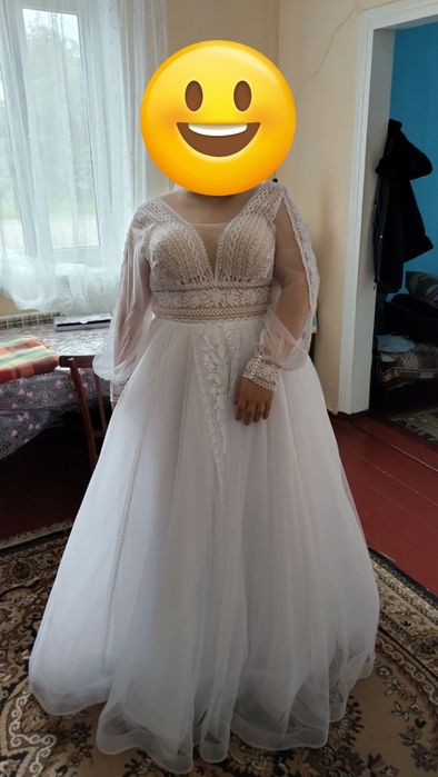 Весільна сукня нова