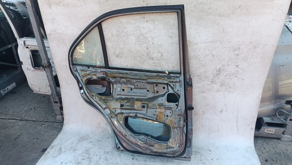 Porta trás esquerda HYUNDAI Accent II (LC)