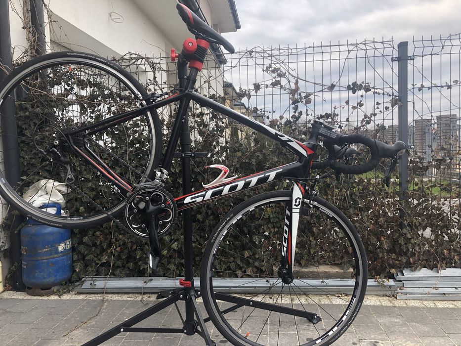 Rower szosowy Scott CR1