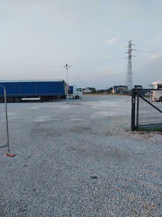 Plac do wynajęcia, blisko S7