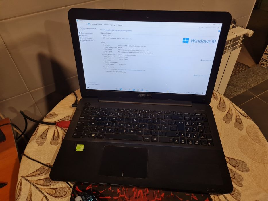 Portátil Asus Intel Core 5