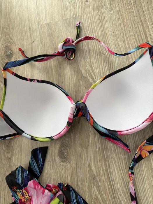 Stroj kapielowy damski