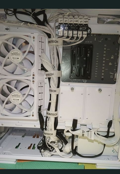 Ігровий комп'ютер ПК Ryzen 7 7700+32 Gb DDR5 6000 cl30+(RTX 5070 Ti)