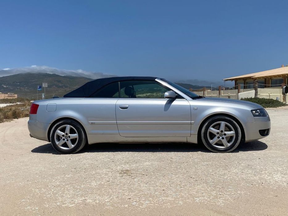 Audi A4 Cabrio 2.4 S-line