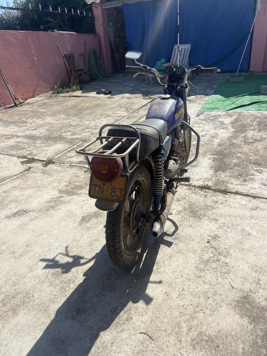 Vendo mota casal 5 v (  50  c )