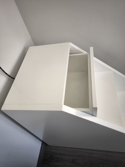 Escada com gavetas para cama