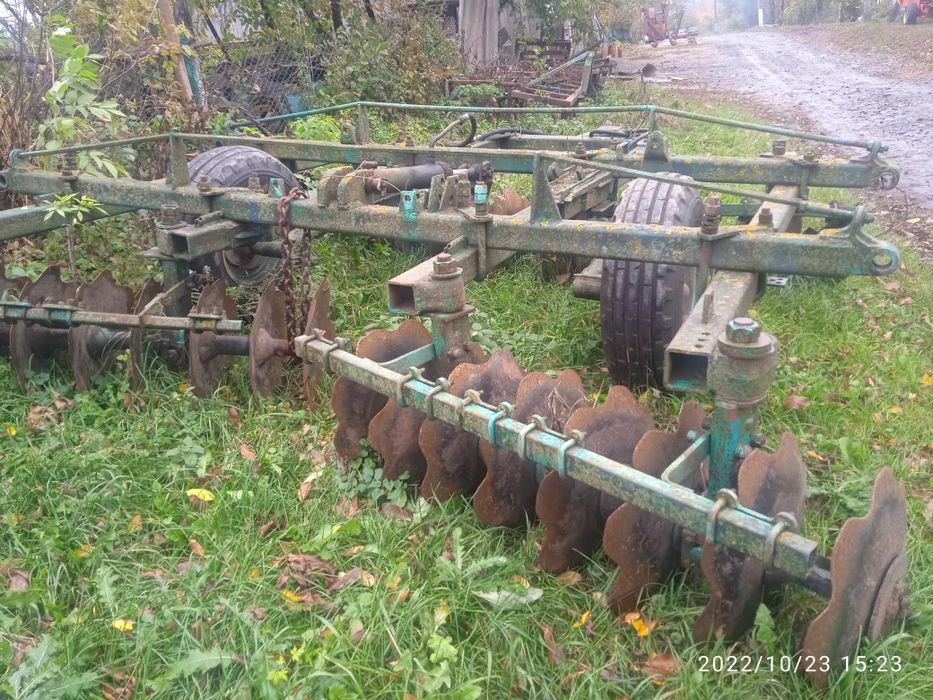 Продам дискуву борону 3м