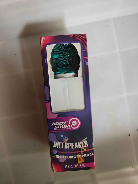 Microfone Bluetooth Sem Fio – Como Novo