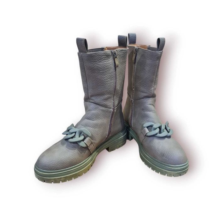 Botas Seaside Woman Tam. 37 – Cano Médio c/ Corrente e Sola Tratorada