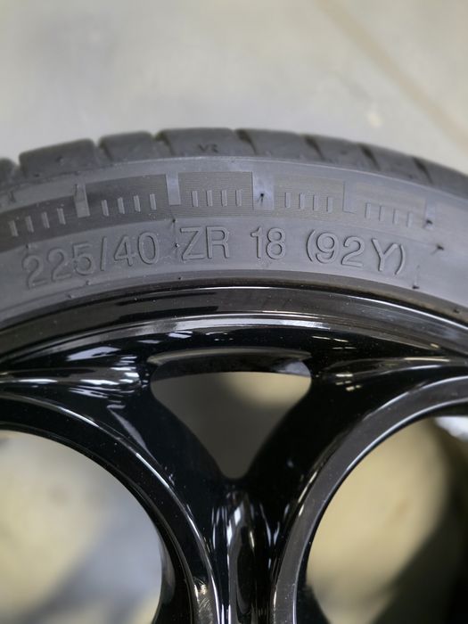 Felgi aluminiowe z oponami 225/40R18 Alfa Romeo Giulietta