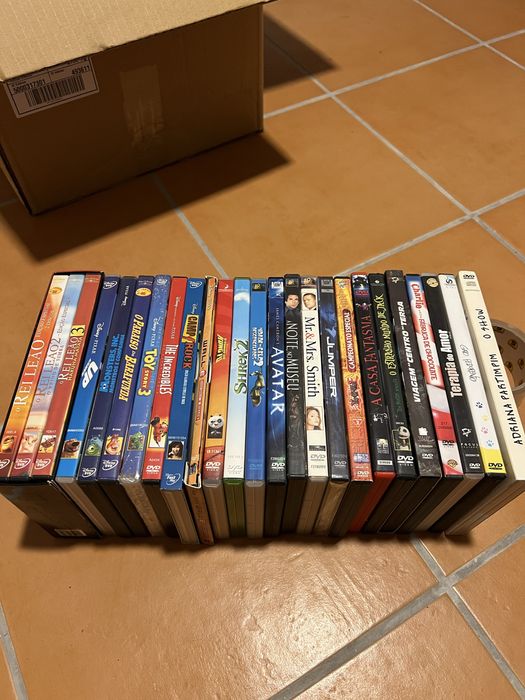 VHS and DVDs in Bulk or Separately64751556616579122