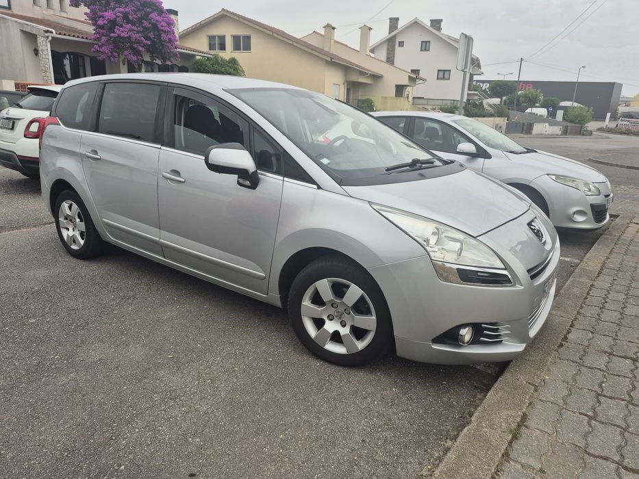 Peugeot 5008 1.6 hdi 7Lugares em Bom estado