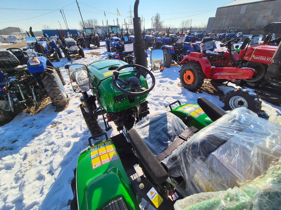 Трактор Синтай ТРКХ 240 LX широкая резина 2025