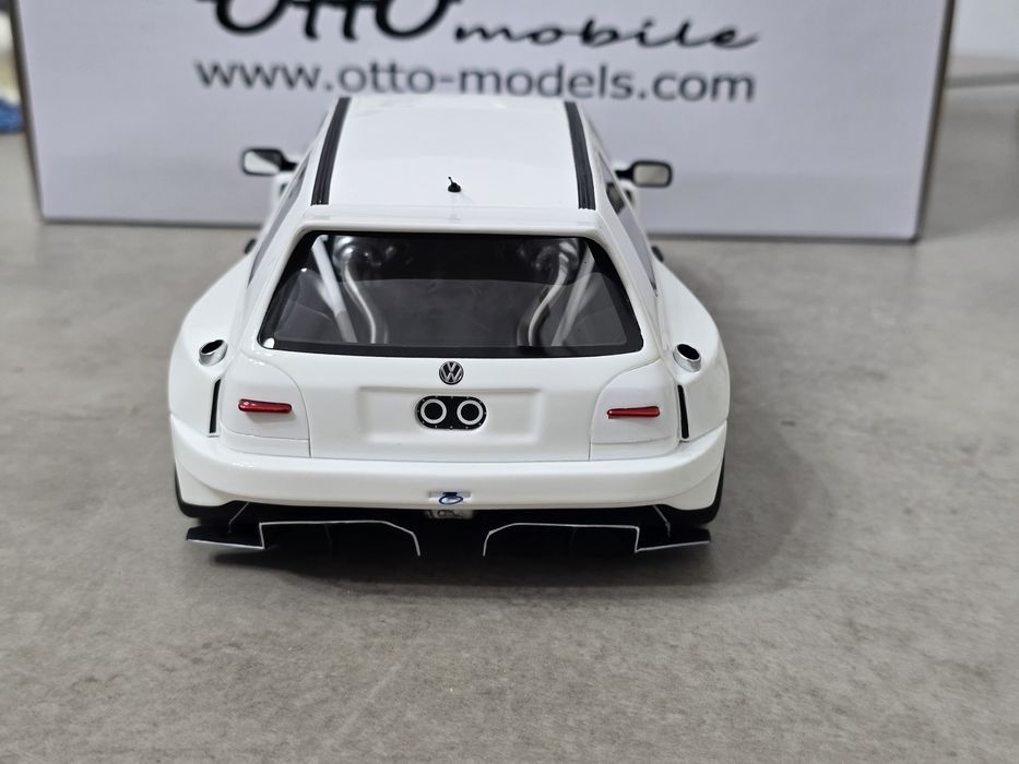 1/18 Volkswagen Golf 3 GTI