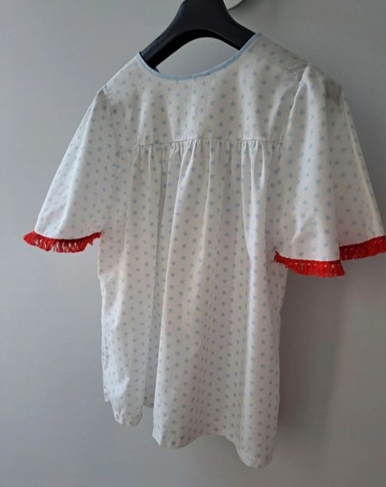 Blusa s wow de estrelinhas