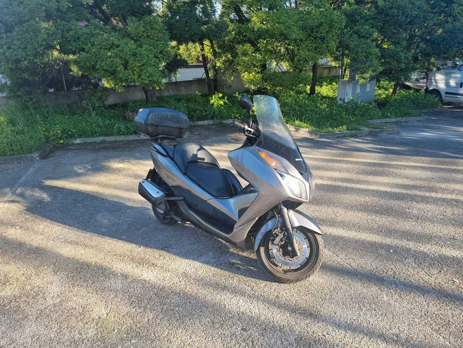 Honda Forza 300 (Revisões na Honda) | 34 mil km |+ Top Case