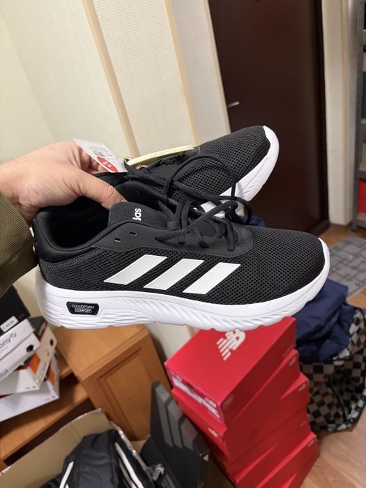 Новые ОРИГИНАЛ оригінал кроссовки Adidas адідас Cloudfoam Comfy