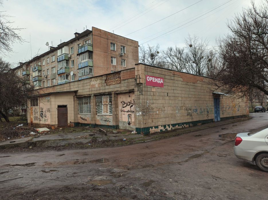 Приміщення з окремим входом, р-н Д, вул. Сагайдачного, 257