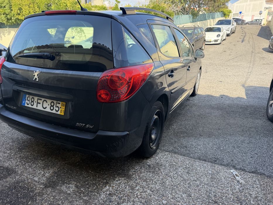Peugeot 207 sw 1.4 com 120 mil