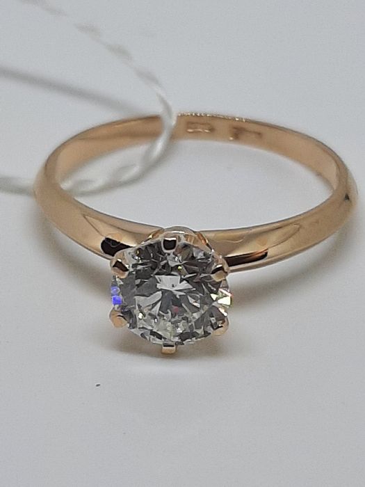 GIA 1.01 ct. H VS2. Золотое кольцо с бриллиантом.