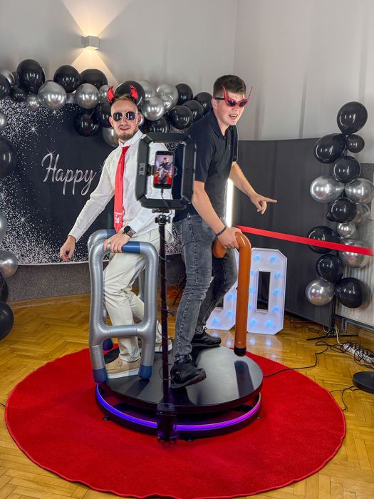 FotoBudka 360 na wesele i imprezy | HIT 2026 | Efekt WOW