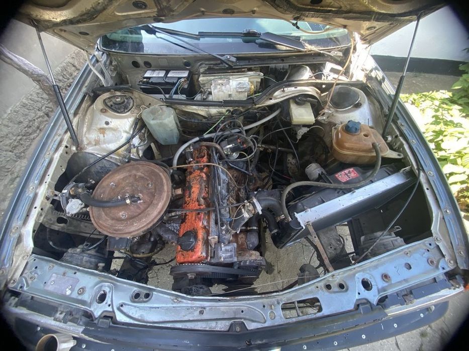 Ауди 100 С3  2.3 бензин и газ