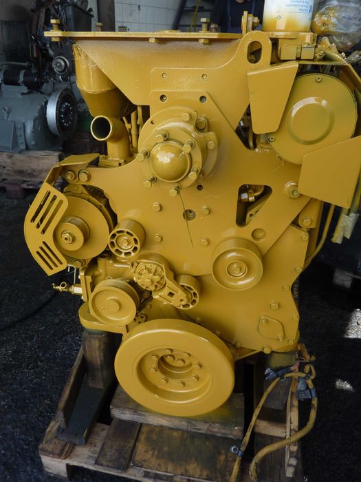 Silnik Caterpillar 3126 C4,4   C7   C9    oraz  inne wersje  naprawa  remont