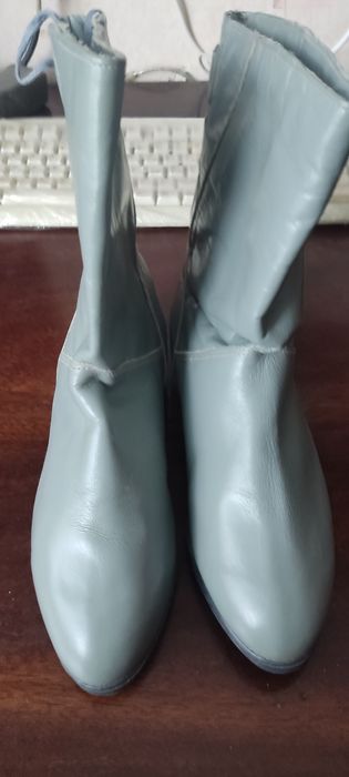 Сапожки женские,кожанные