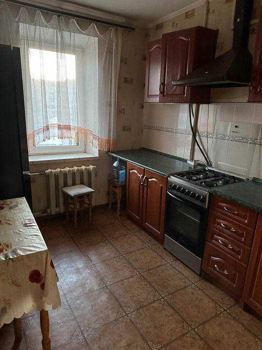 здам 2 квартиру  на Ширшова